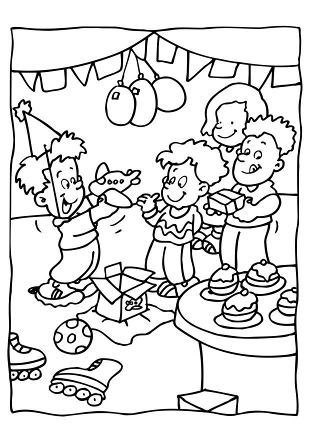 Dessin à colorier: Anniversaire (Fêtes et Occasions spéciales) #57106 - Coloriages à Imprimer Gratuits