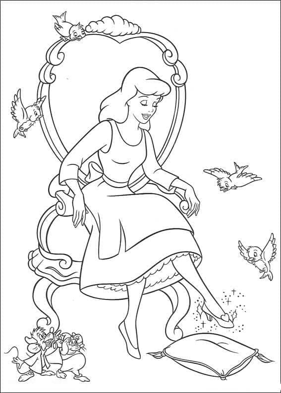 Joli coloriage Cendrillon #178040 de la collection Films d'Animation, prêt à imprimer pour petits et grands