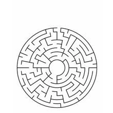 Coloriage Labyrinthe circulaire avec chemin central