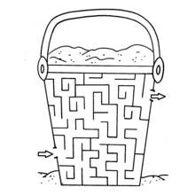 Coloriage Labyrinthe seau de plage