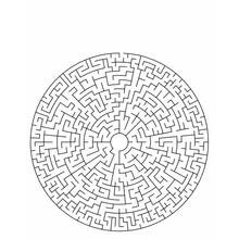 Coloriage Labyrinthe circulaire avec point central