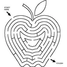 Coloriage Labyrinthe en forme de pomme