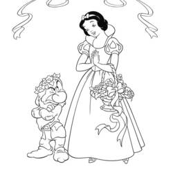 Coloriage Blanche Neige et Grincheux près d'un vase de fleurs