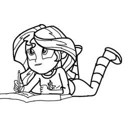 Coloriage Sunset Shimmer allongée en train d'écrire