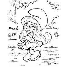 Coloriage Schtroumpfette se promenant dans la forêt
