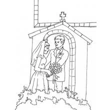 Coloriage Mariés devant l'entrée de l'église
