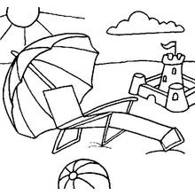 Coloriage Chaise longue, parasol et château de sable