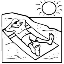 Coloriage Homme allongé sur la plage