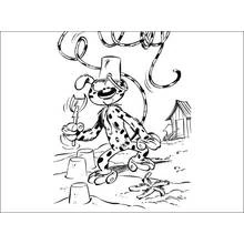 Coloriage Marsupilami jouant sur la plage
