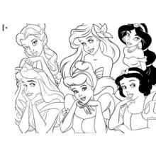 Coloriage Princesses réunies en train de sourire